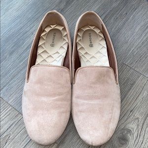 Birdies starling suede loafer. Latte color